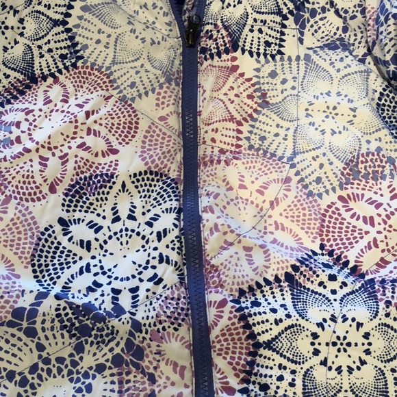 Girls’ L.L. Bean Purple Thinsulate Winter Coat and Snow Bib - Size 10-12 Medium - Picture 4 of 16